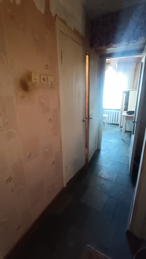 1 -но.квартиру ж.м. Солнечный.