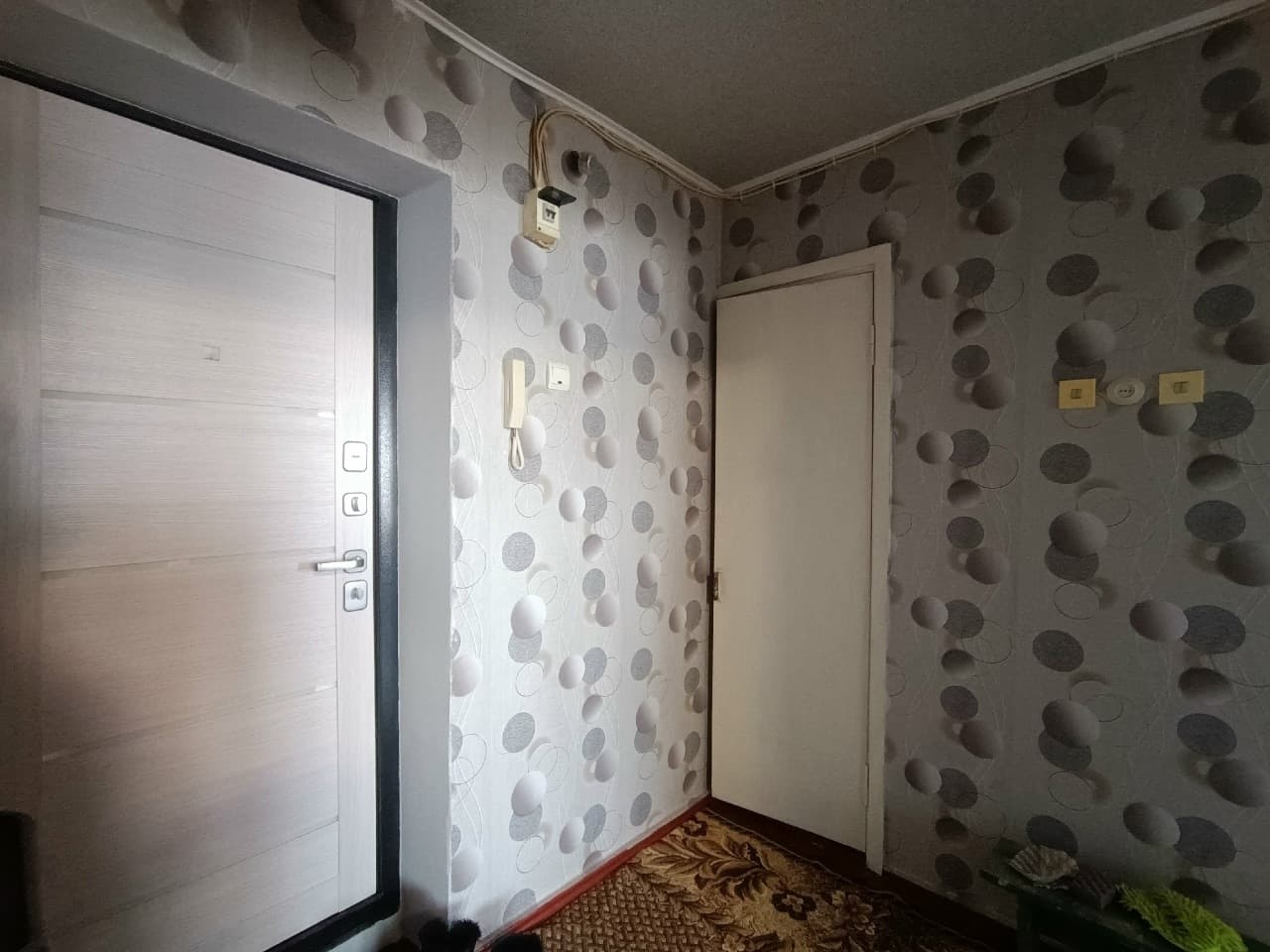 1 -о ком. кв-ра, Гречнева 8, 7/9, р-н школы №52