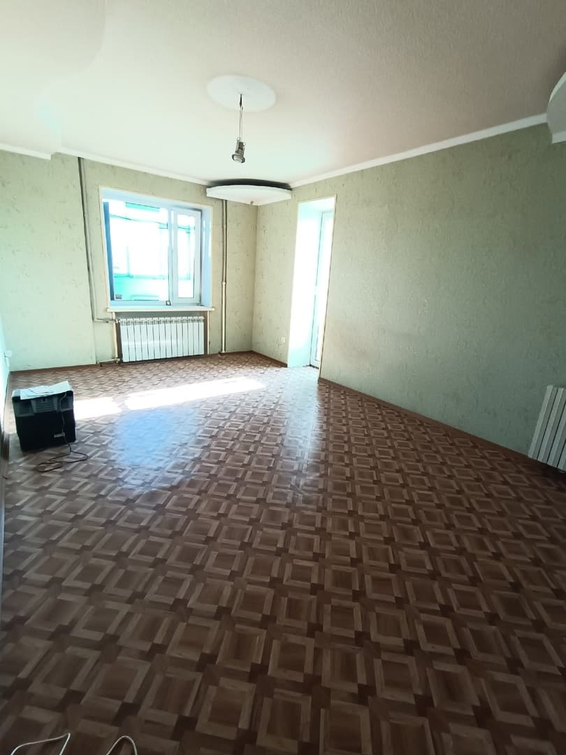 2-х ком.квартиру в Калининском районе, ж/м Солнечный