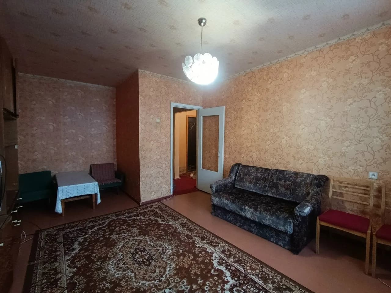 1 комнатная квартира, ж/м Строитель, пр. Ленина 239, 6/9 — фото 1