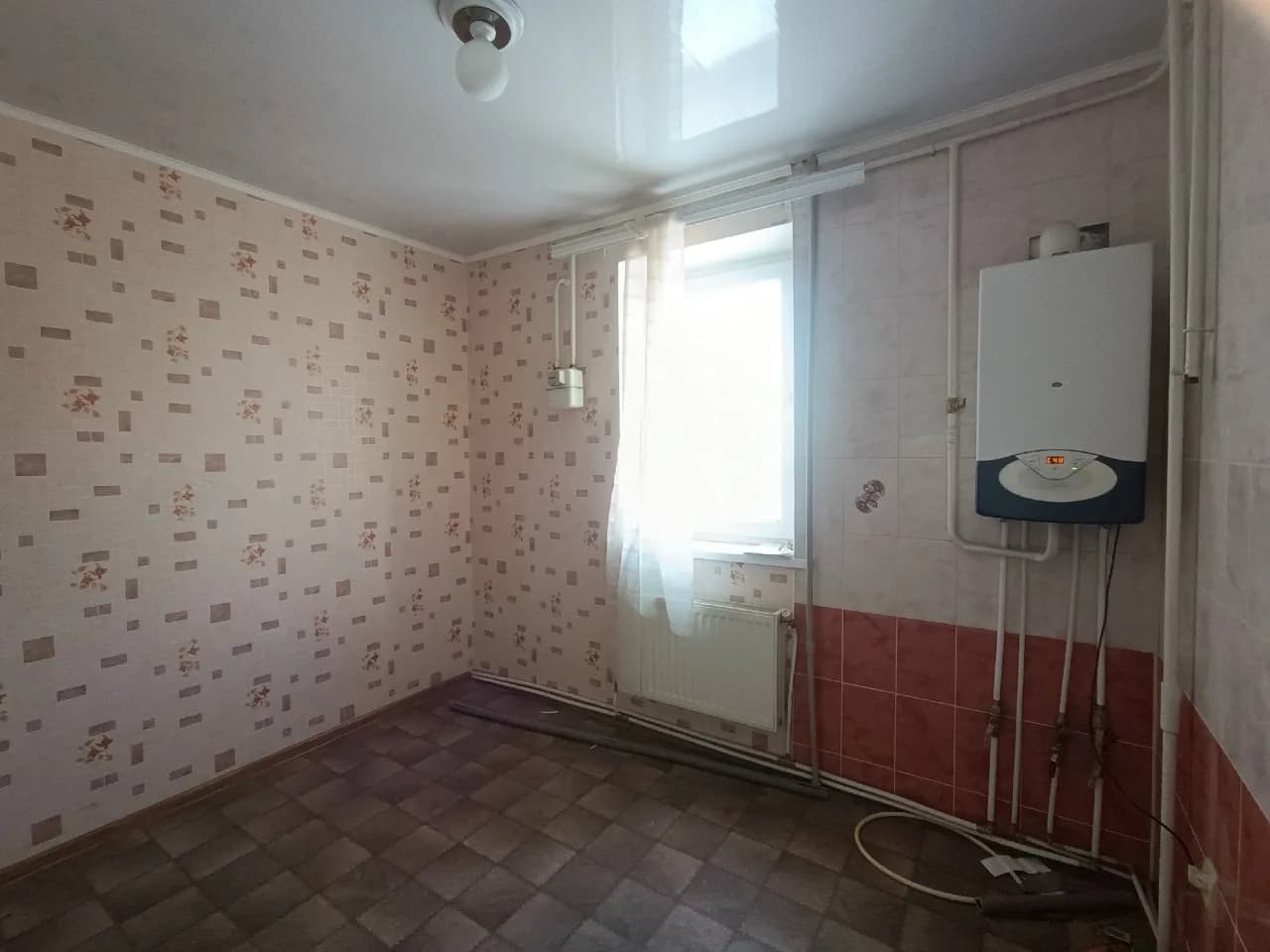 2-х комнатная квартира, 88 квартал, ул. Матросова 101